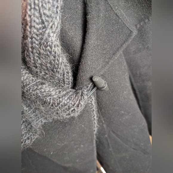 $450 Mackage Women's black Gray Wool Trench Coat With Knit Collar Trim Size S - Picture 8 of 16